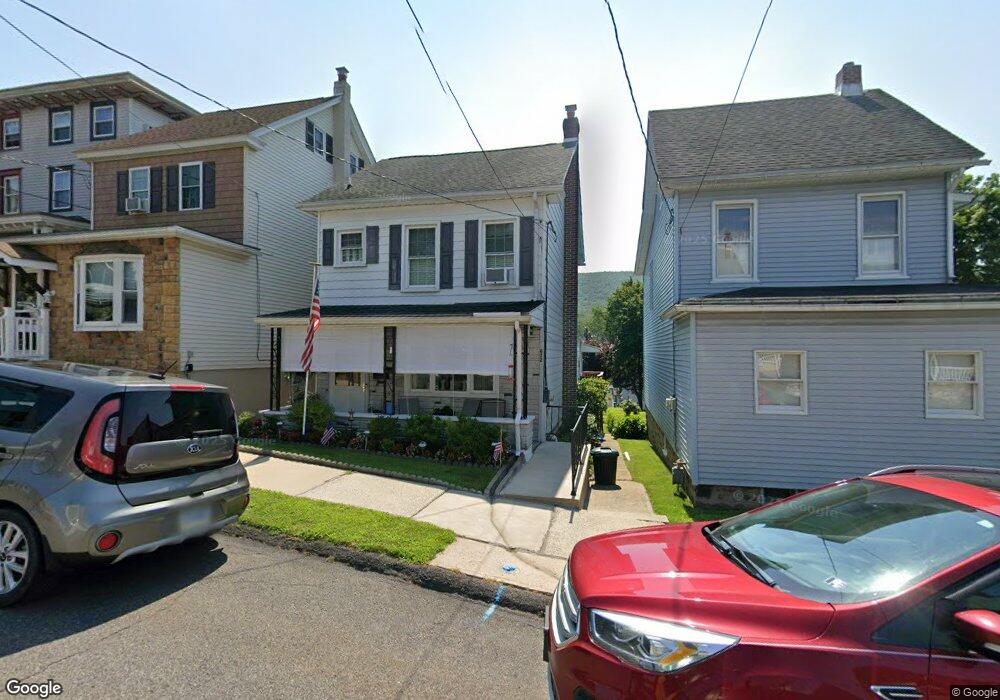 622 Center St, Jim Thorpe, PA 18229 - photo 1