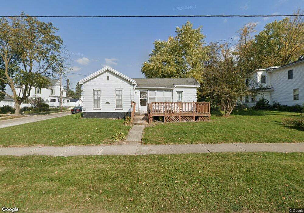 903 11th St, Monroe, WI 53566 - photo 1