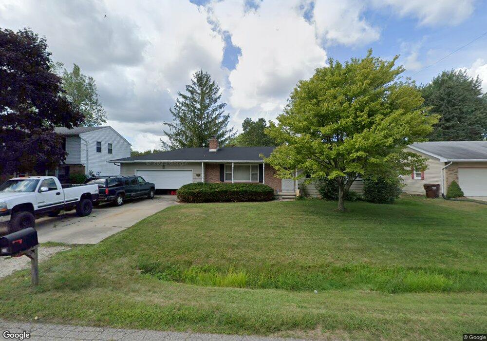 2115 Armstrong Rd, Lansing, MI 48917 - photo 1