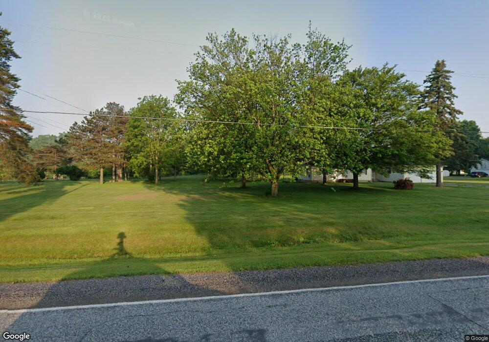 950 Kathy Cir, Flint, MI 48506 - photo 1