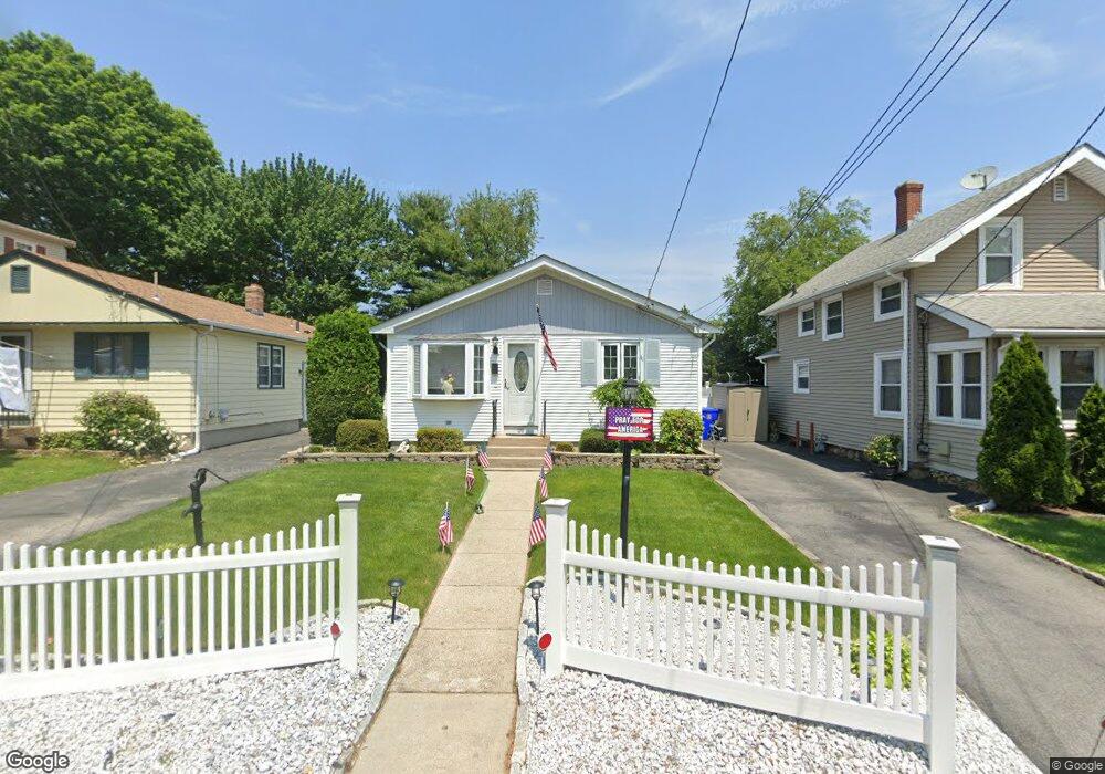 129 Kentland Ave, North Providence, RI 02908 - photo 1