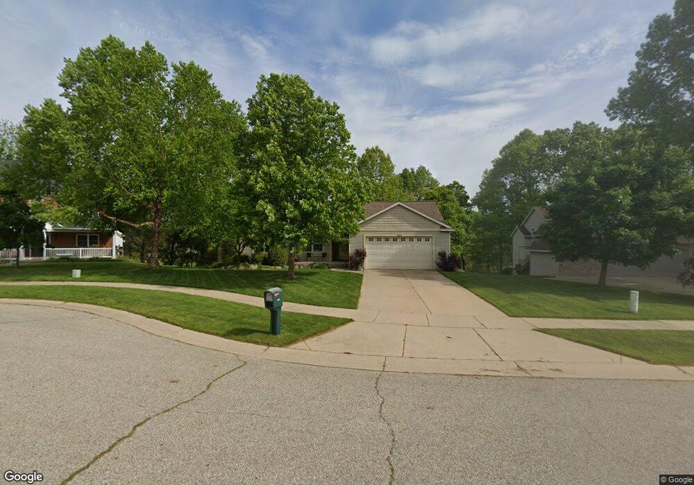 1561 Lillyview Ct SW, Wyoming, MI 49509 - photo 1