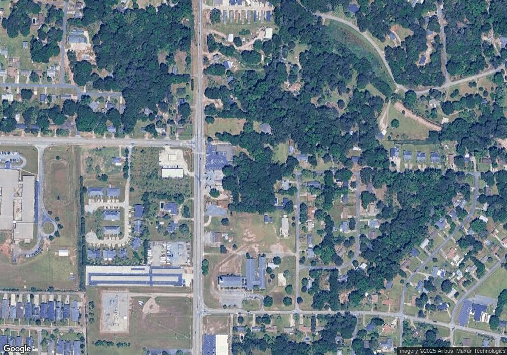 201 E Thomson Dr, Centerville, GA 31028 - photo 1