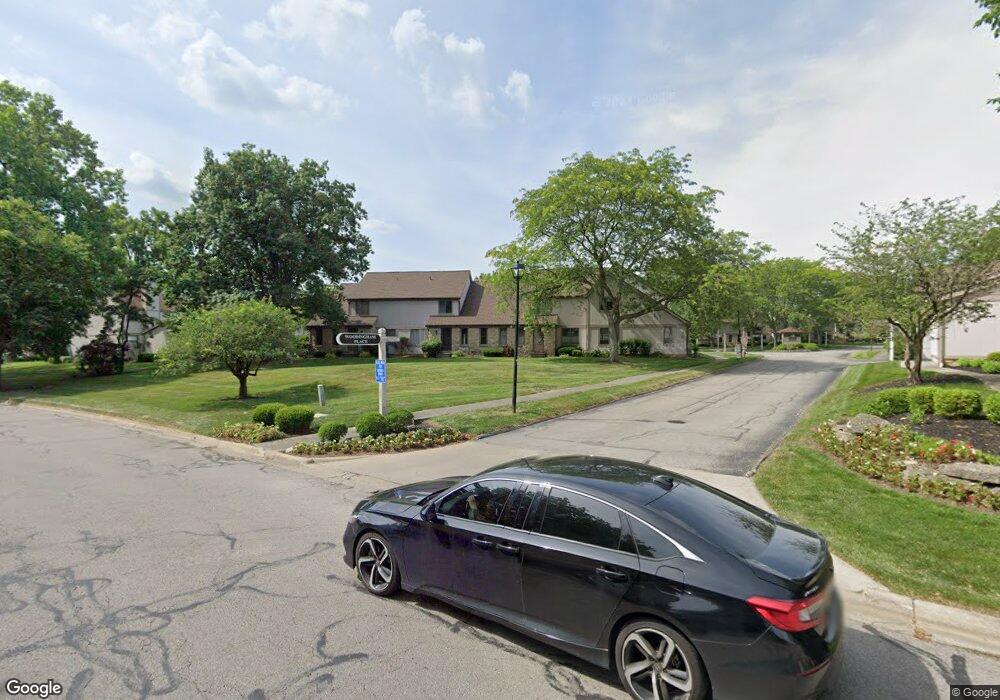 6218 Roxburgh Ct, Columbus, OH 43213 - photo 1