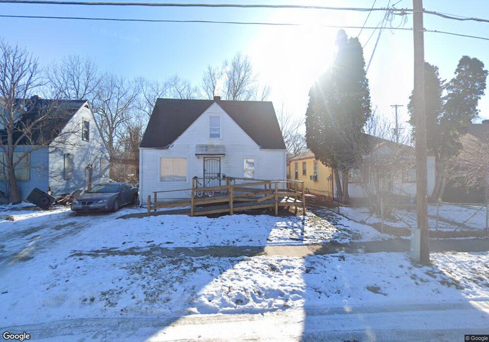 310 E York Ave, Flint, MI 48505 - photo 1