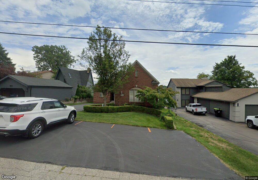 5211 Latimer St, West Bloomfield, MI 48324 - photo 1