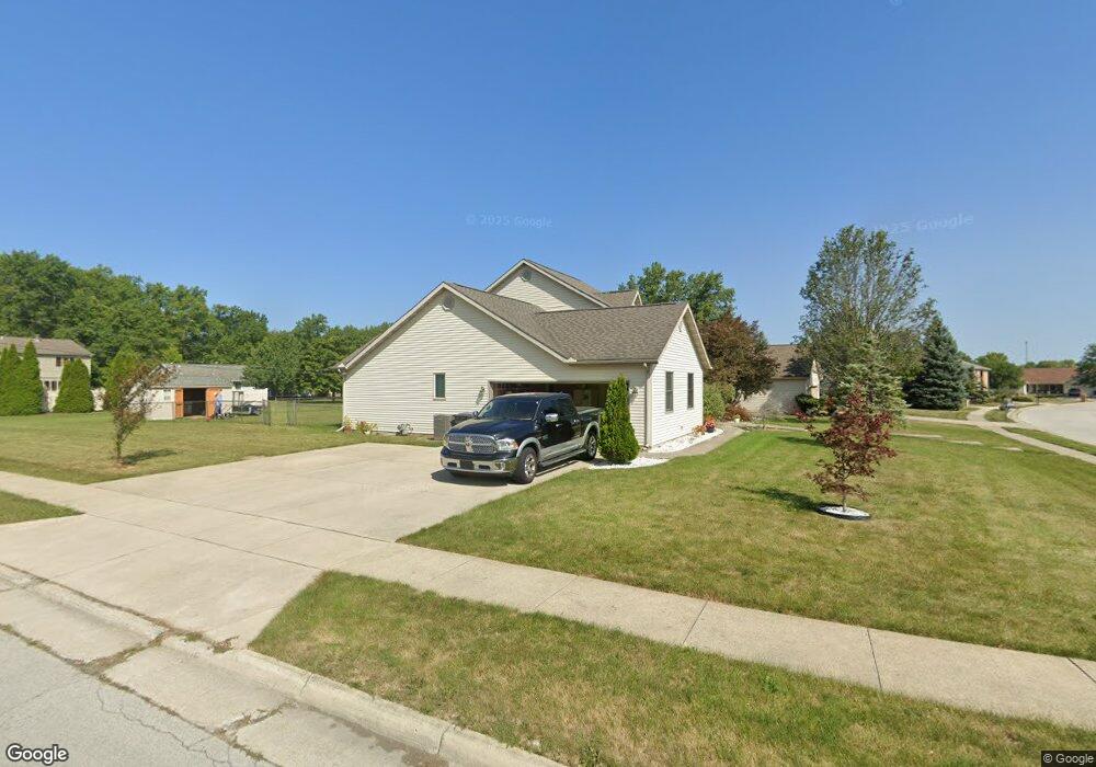 2605 Kenny Lee Dr, Lima, OH 45807 - photo 1