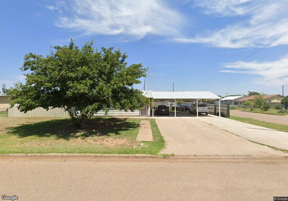 600 W 27th St, Plainview, TX 79072 - photo 1