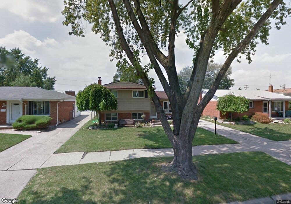 1419 Kenilworth Place, Clawson, MI 48017 - photo 1