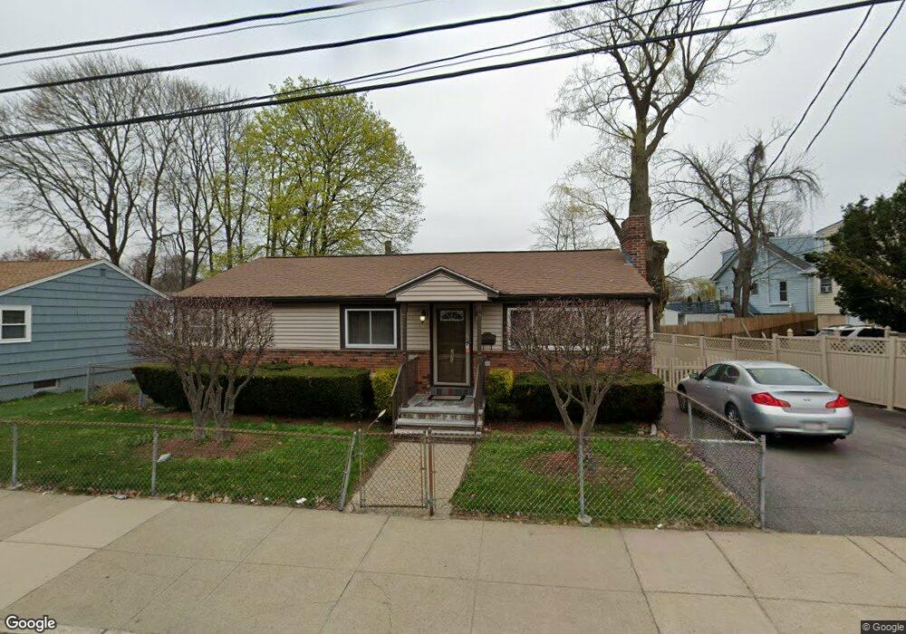 191 Greenfield Rd, Mattapan, MA 02126 - photo 1