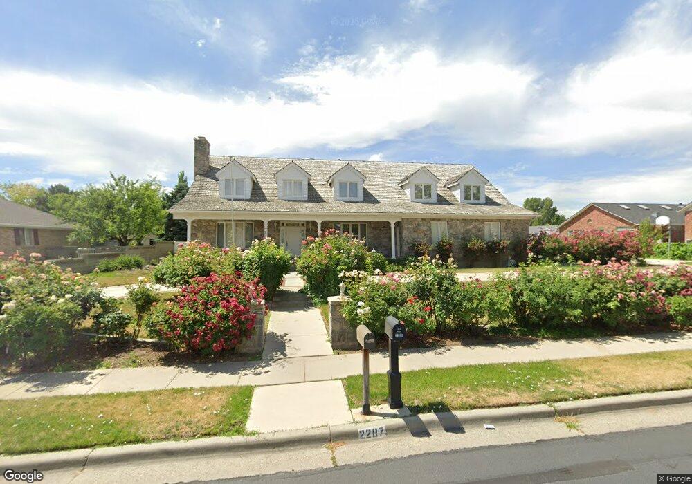 2287 W Williamsburg Cir, West Jordan, UT 84088 - photo 1