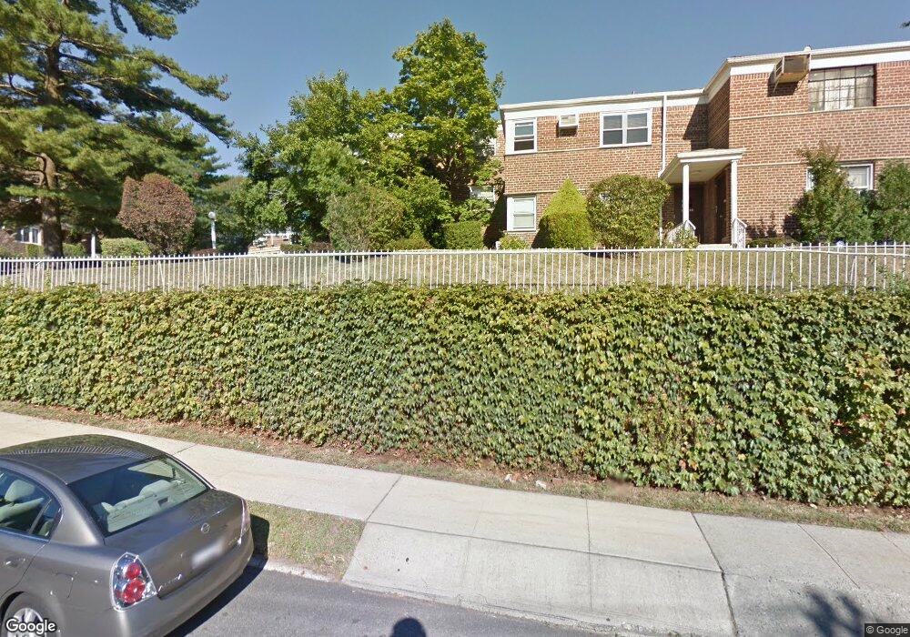 19645 Dunton Ave unit 1, Hollis, NY 11423 - photo 1