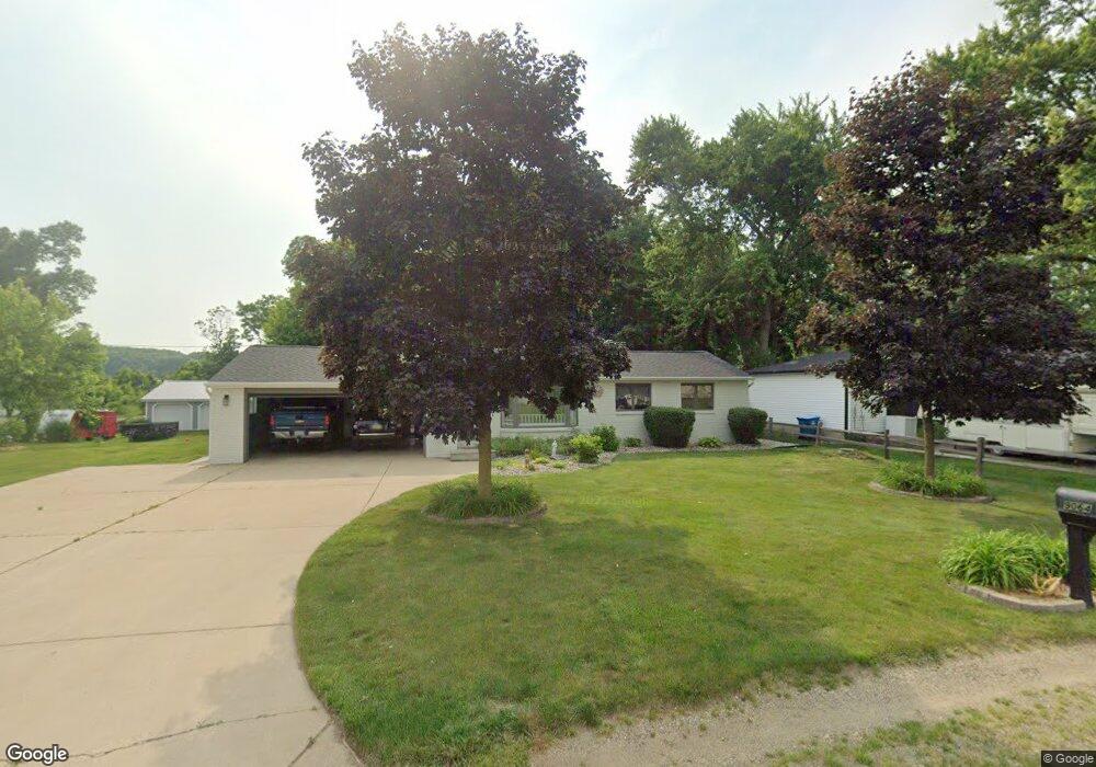 9064 Alidor Rd, Schoolcraft, MI 49087 - photo 1