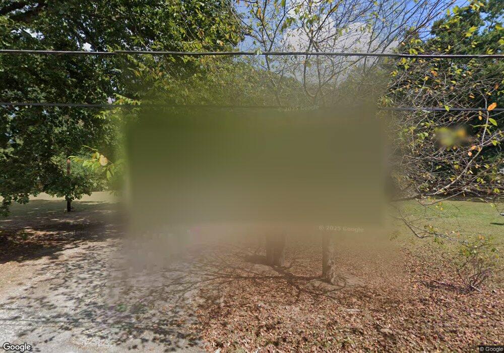 183 Barnesville Ave, Barnesville, GA 30204 - photo 1