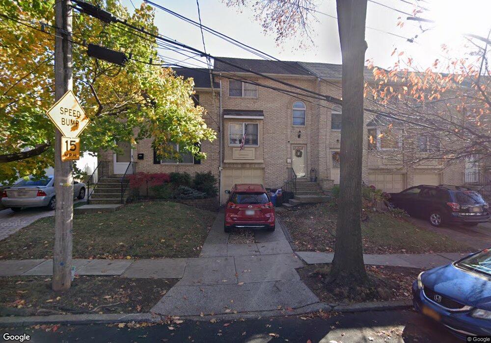 138 Cheshire Place, Staten Island, NY 10301 - photo 1