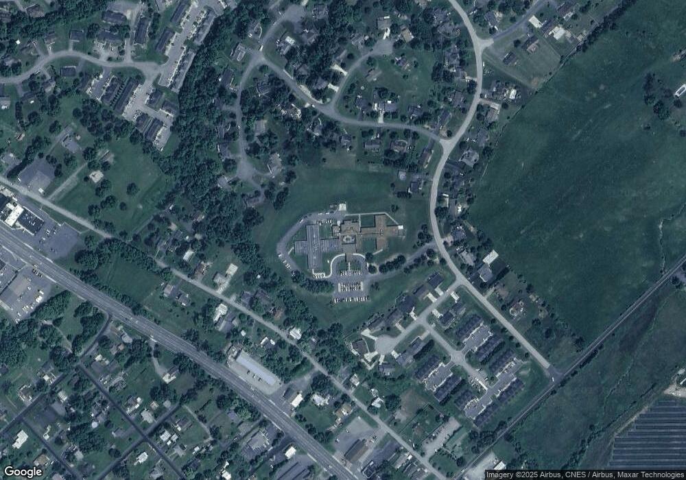 339 Westminister Dr, Fishersville, VA 22939 - photo 1