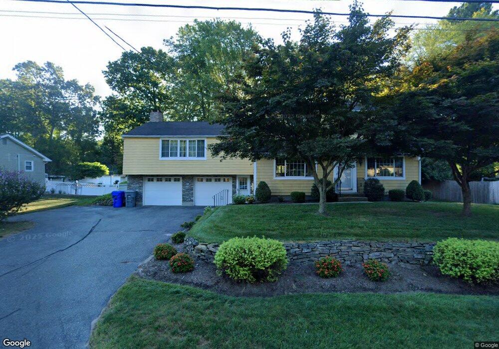 13 Vernon Rd, Enfield, CT 06082 - photo 1