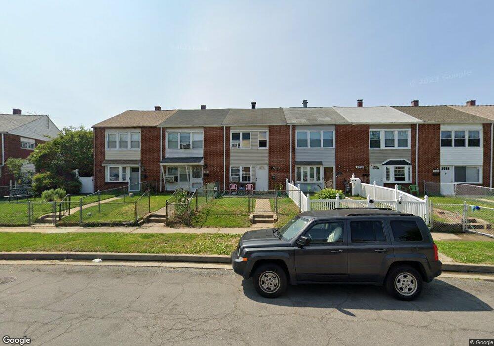 2008 Kelmore Rd, Dundalk, MD 21222 - photo 1