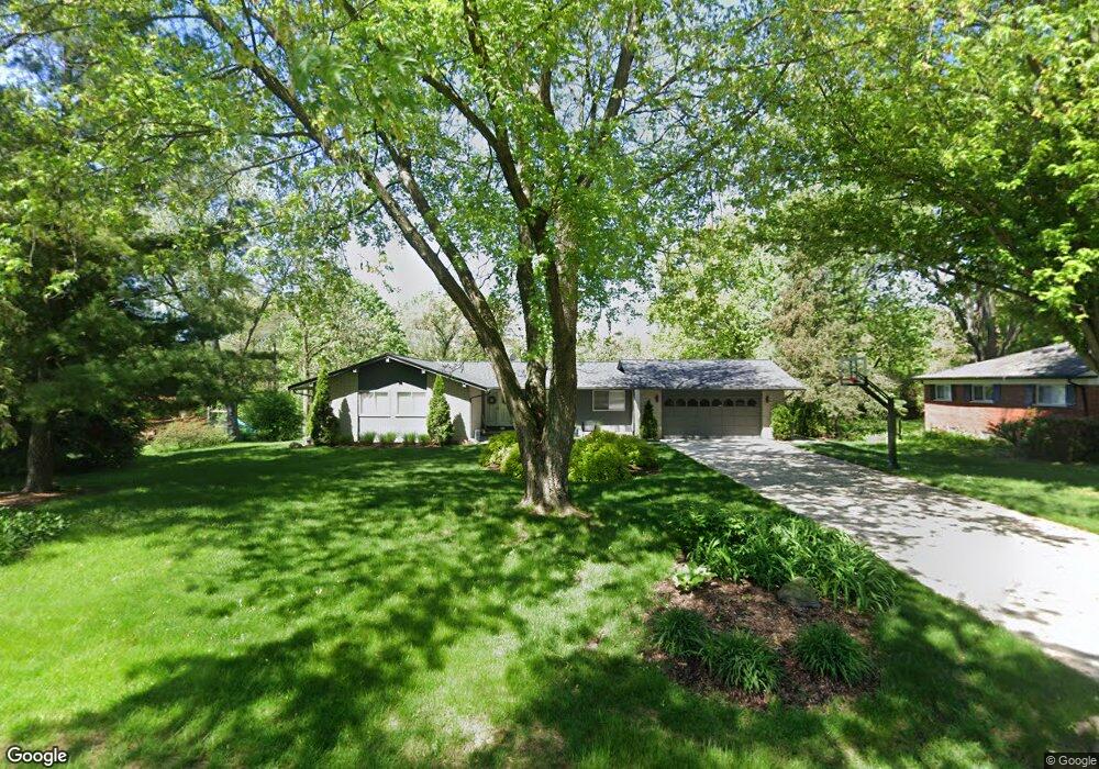 2820 Colonial Way, Bloomfield Hills, MI 48304 - photo 1