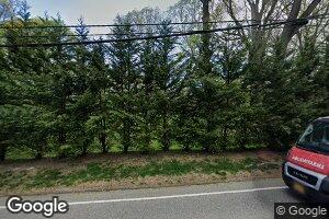 25 I U Willets Rd, Old Westbury, NY 11568