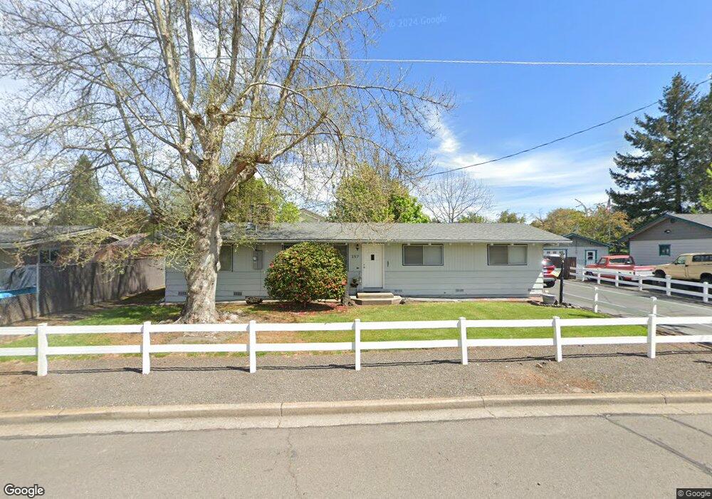 157 Glenn Way, Central Point, OR 97502 - photo 1