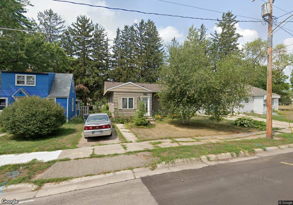 1207 12th St NW, Austin, MN 55912 - photo 1