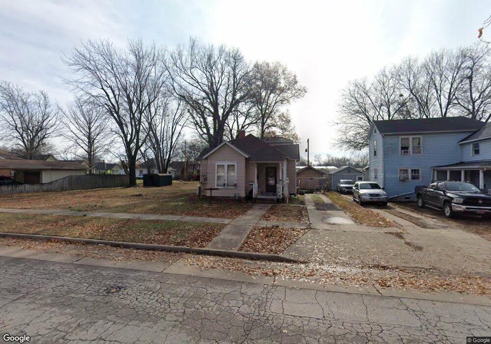 1614 Appleton Ave, Parsons, KS 67357 - photo 1