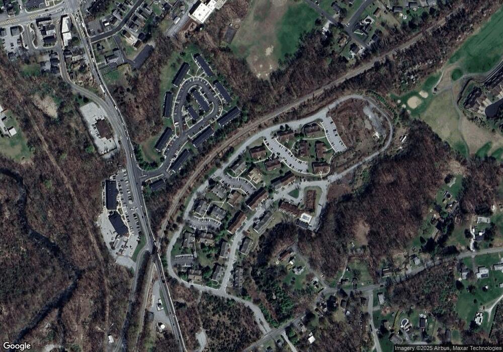 104 Falcon Ridge Way N unit 4, Hamburg, NJ 07419 - photo 1