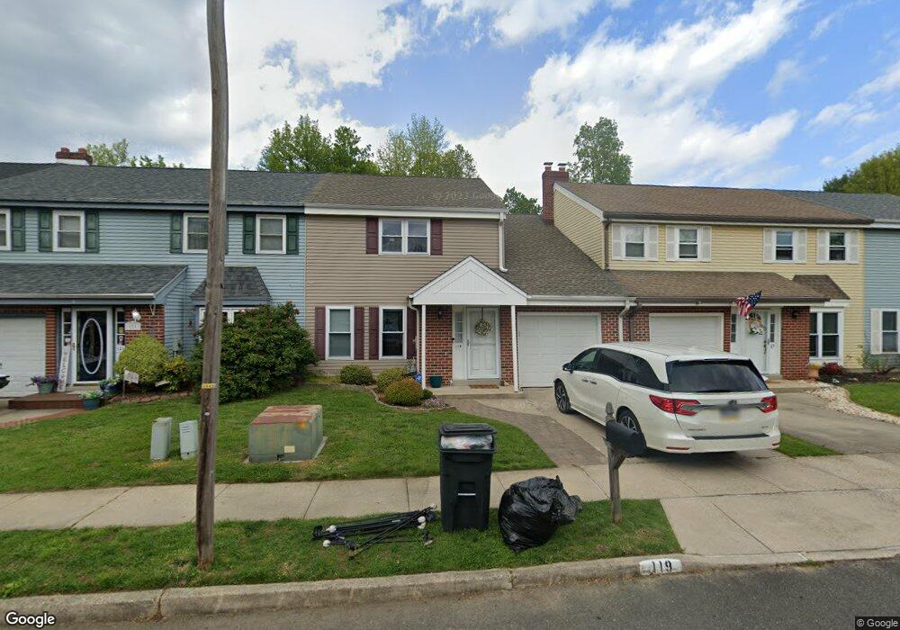 119 Carleton Ln, Mount Laurel, NJ 08054 - photo 1