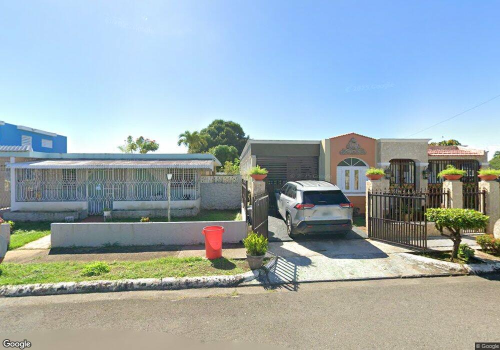 R-4 Urbanización Sunville, Trujillo Alto, PR 00976 - photo 1