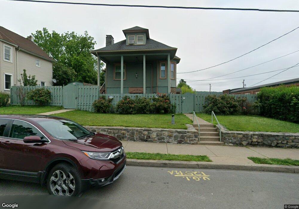 265 Washington St, East Stroudsburg, PA 18301 - photo 1