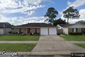 808 Holyoke Place, Gretna, LA 70056
