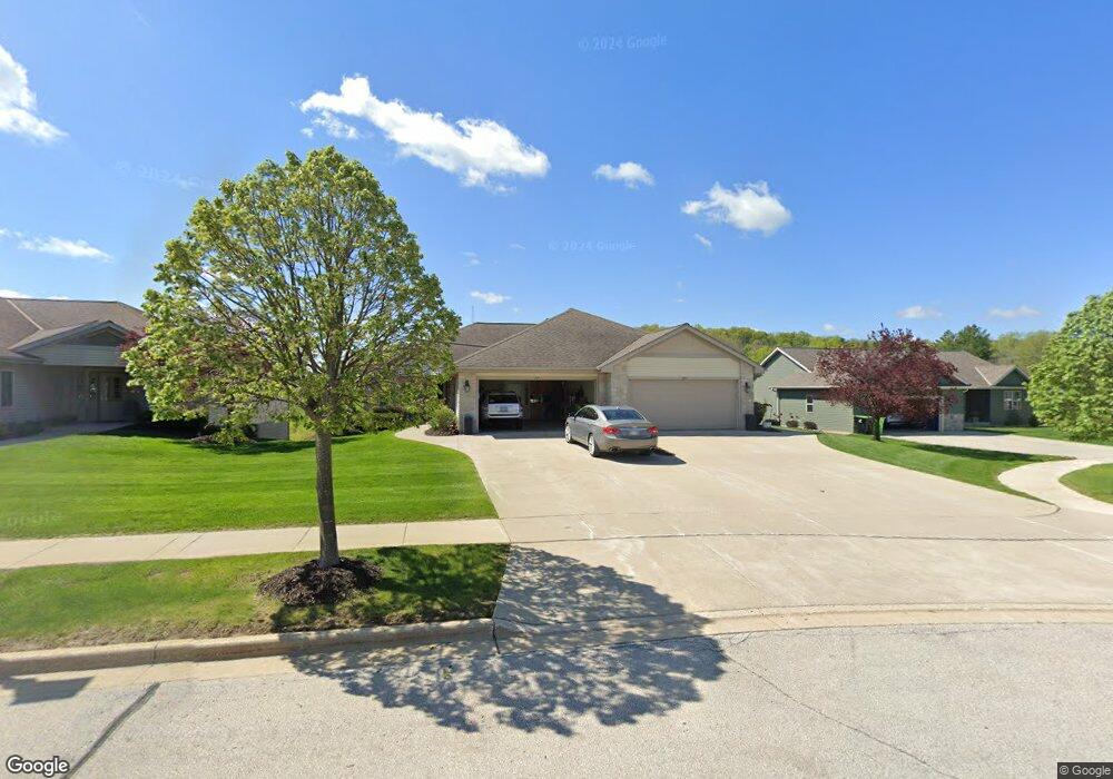 281 Silver Fox Dr S, Kewaskum, WI 53040 - photo 1