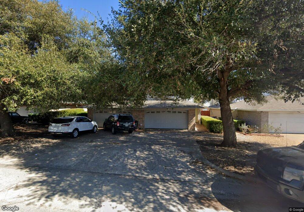 734 Lariat Ln, Fort Worth, TX 76108 - photo 1