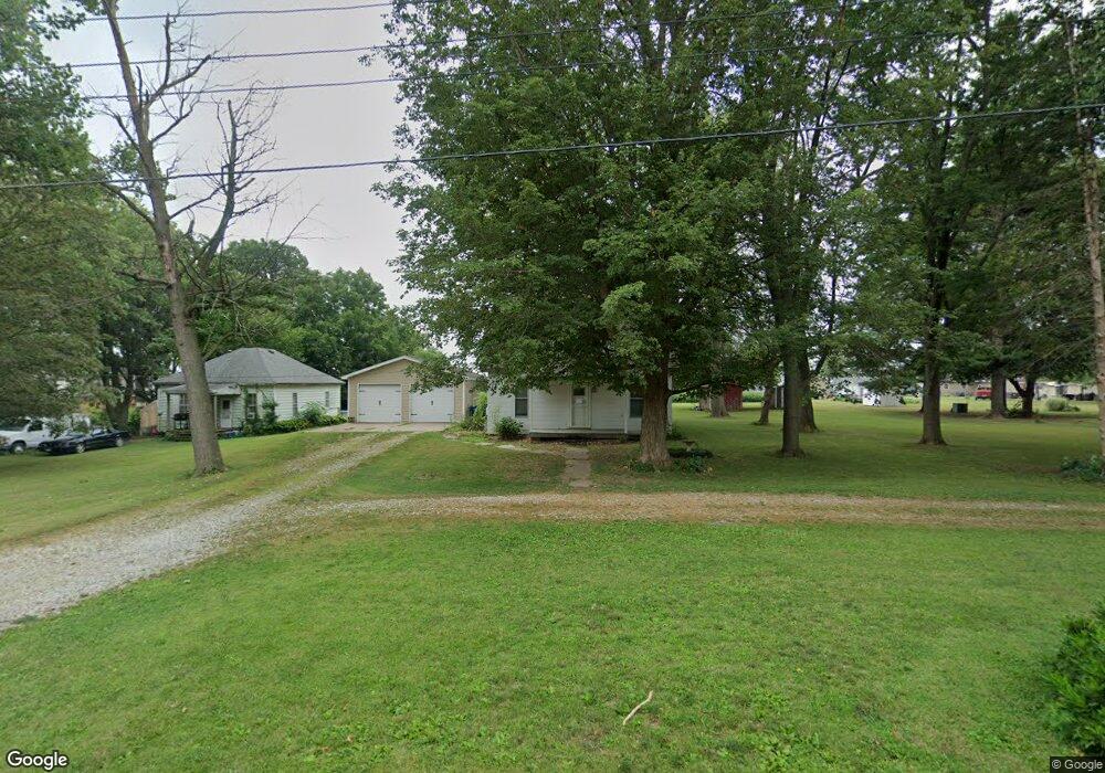 450 E Broadway St, Virginia, IL 62691 - photo 1