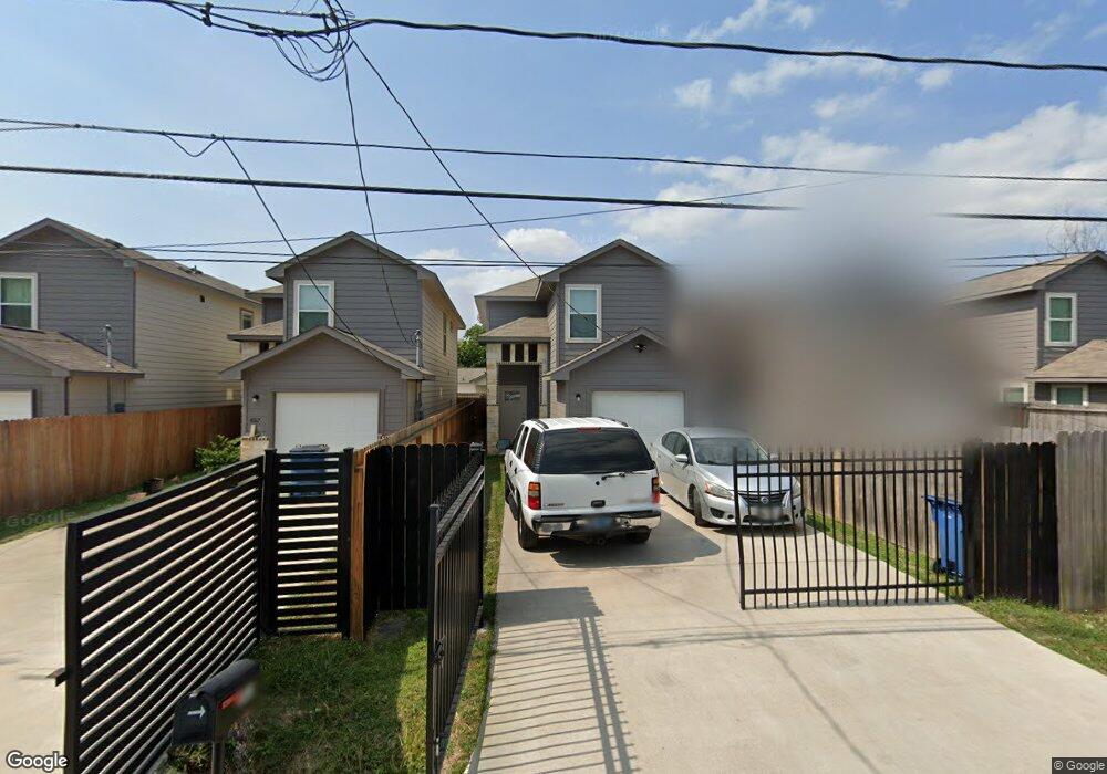 4519 Gaston St, Houston, TX 77093 - photo 1