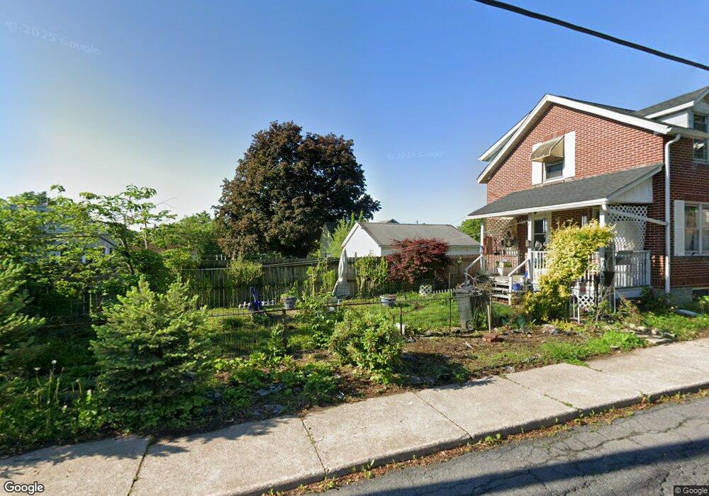 452 Confer Ave, Hamburg, PA 19526 - photo 1