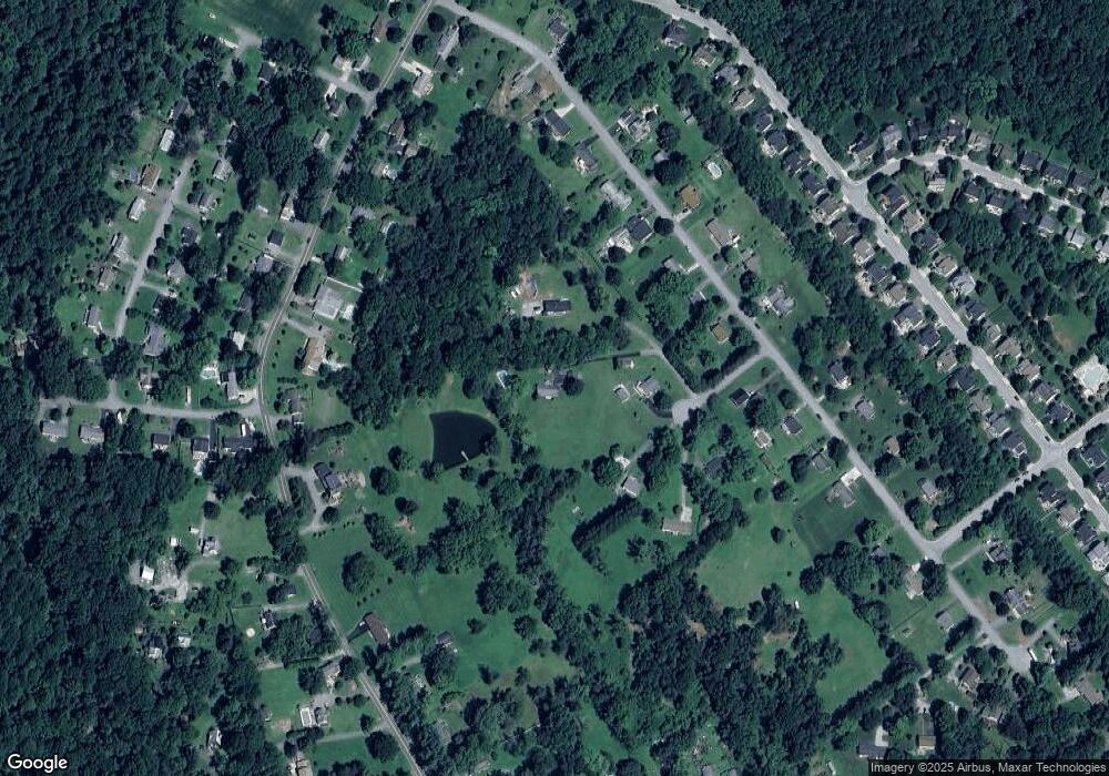 102 Estelle Ct, Sykesville, MD 21784 - photo 1