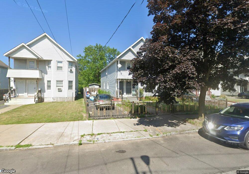 819 Hamilton St, Schenectady, NY 12307 - photo 1