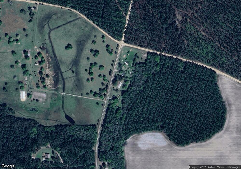 5720 Cross Rd, Broxton, GA 31519 - photo 1