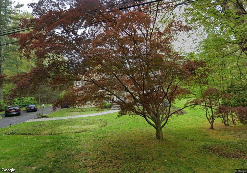 431 Cedar Dr W, Briarcliff Manor, NY 10510 - photo 1