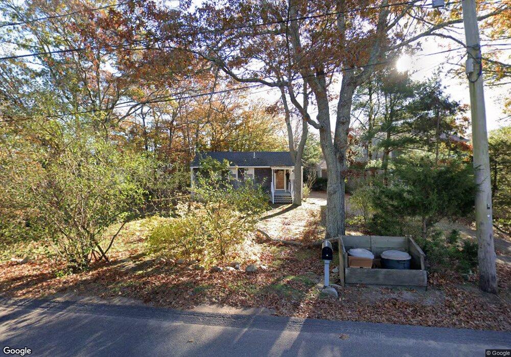 18 Pine Tree Rd, Vineyard Haven, MA 02568 - photo 1