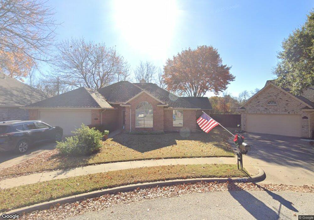 2508 Classic Ct W, Bedford, TX 76021 - photo 1