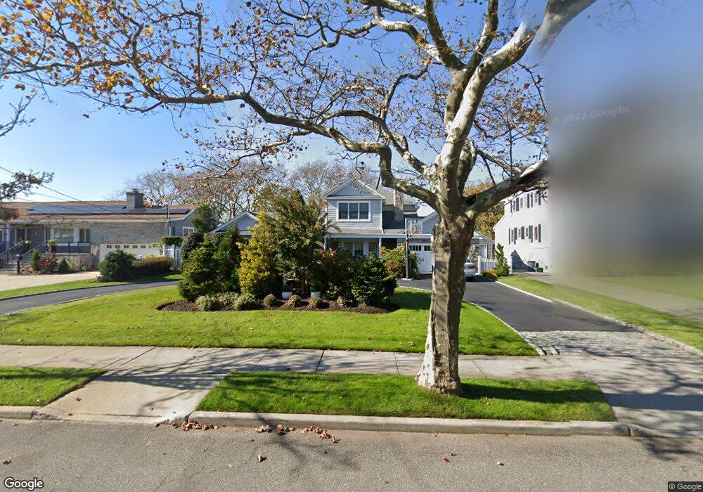 269 Blackheath Rd, Lido Beach, NY 11561 - photo 1