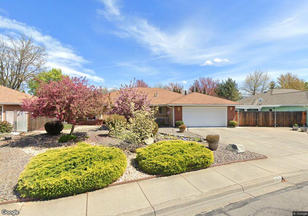 257 Brandon St, Central Point, OR 97502 - photo 1