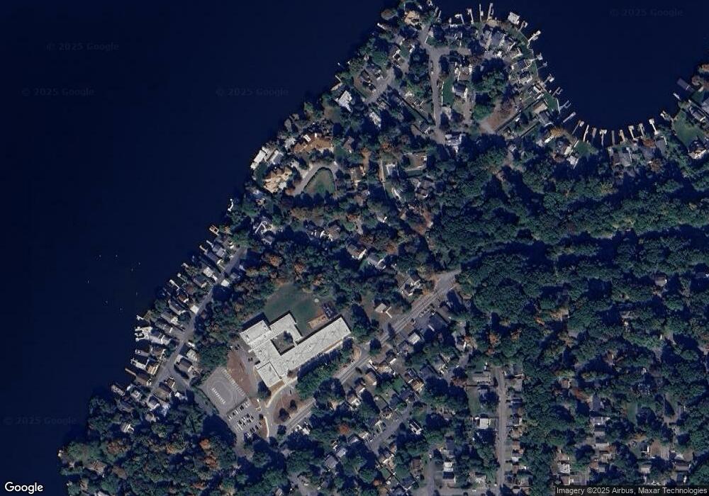 7 Auriemma Ct, Landing, NJ 07850 - photo 1