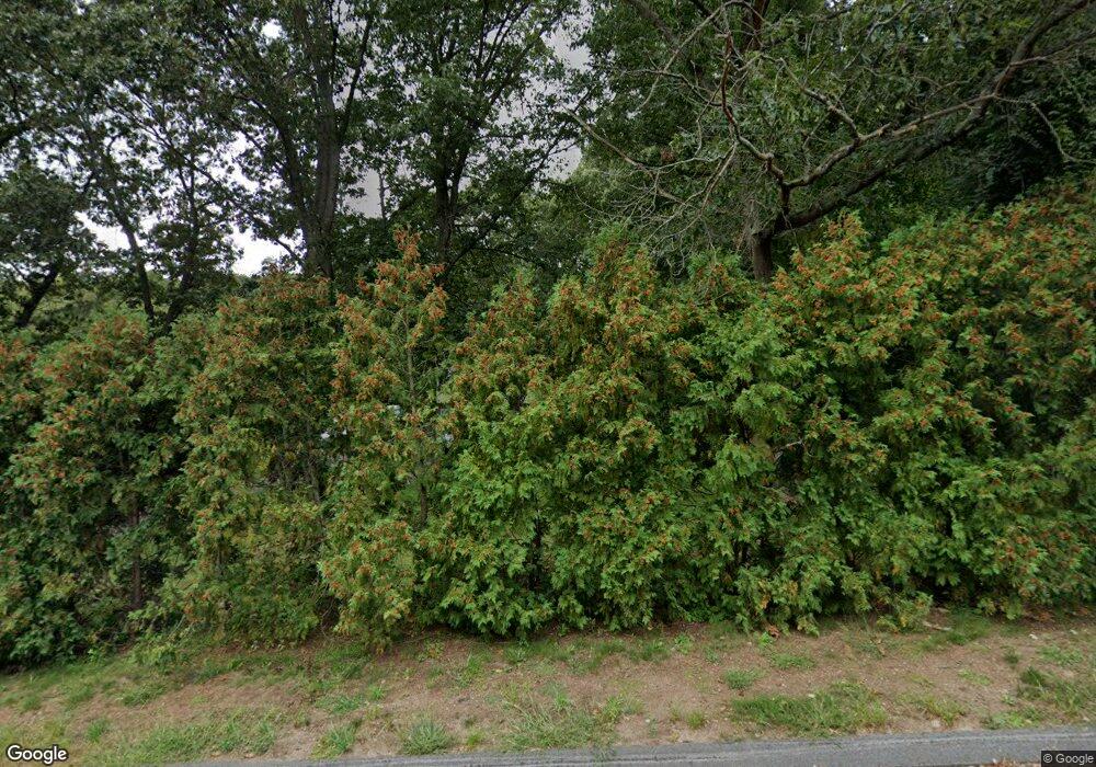 7 Rivergate Dr, Cromwell, CT 06416 - photo 1