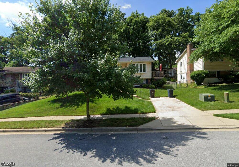 8911 Crandall Rd, Lanham, MD 20706 - photo 1