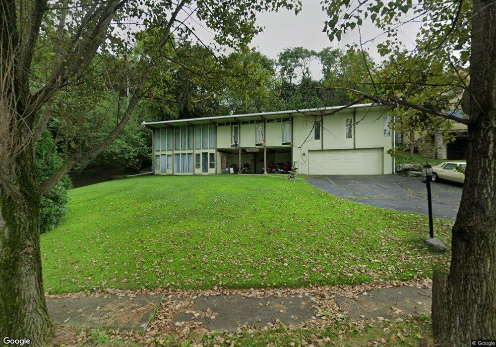 40 W 17th St, Hazleton, PA 18201 - photo 1