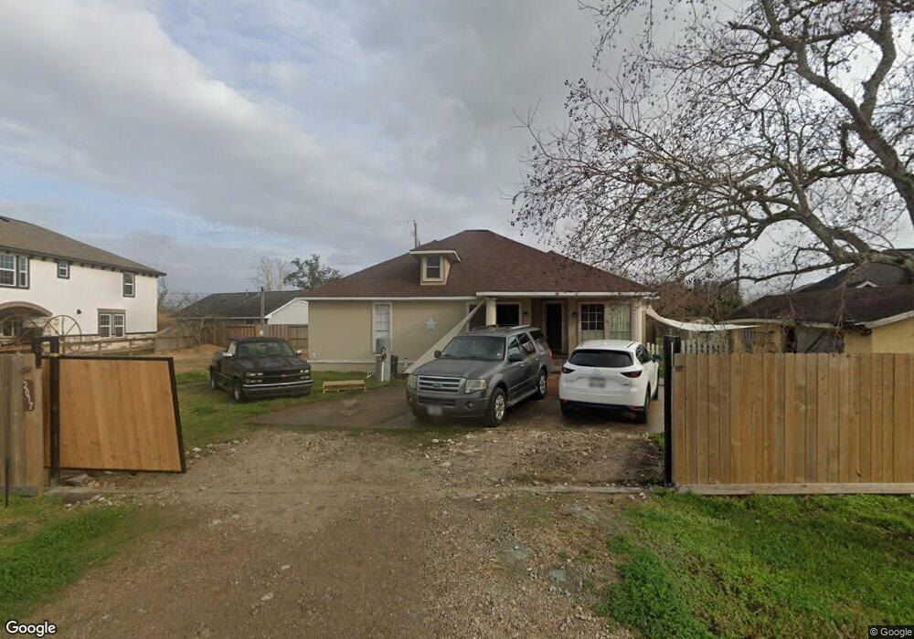 2112 County Road 873, Alvin, TX 77511 - photo 1